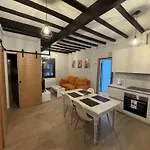 Casa Cuartel * Redondela