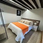Casa Cuartel Orman Evi