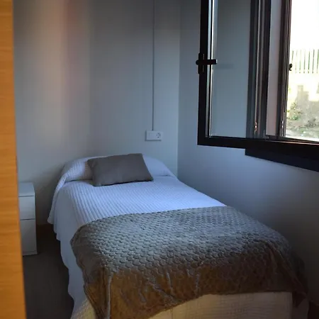 Casa Cuartel 山林小屋 雷东德拉