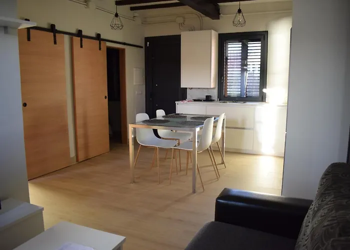 Casa Cuartel * Redondela