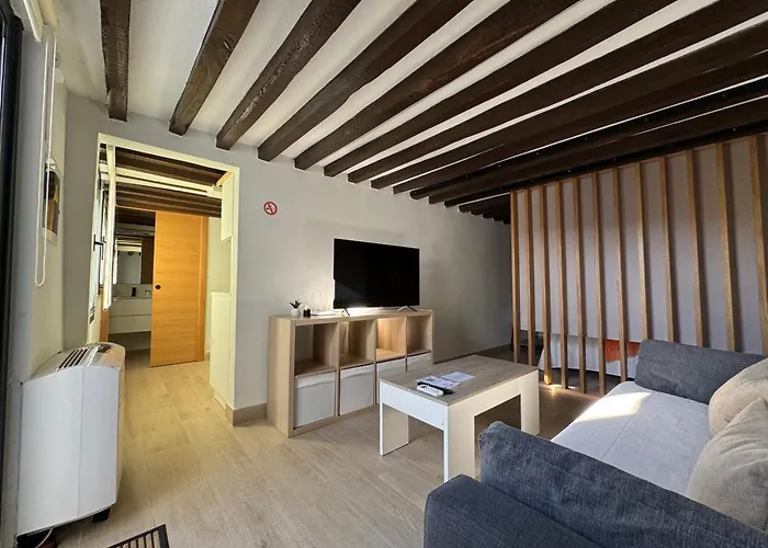 Casa Cuartel 롯지 리돈델라